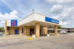  Motel 6 Baton Rouge Southeast  Батон-Руж